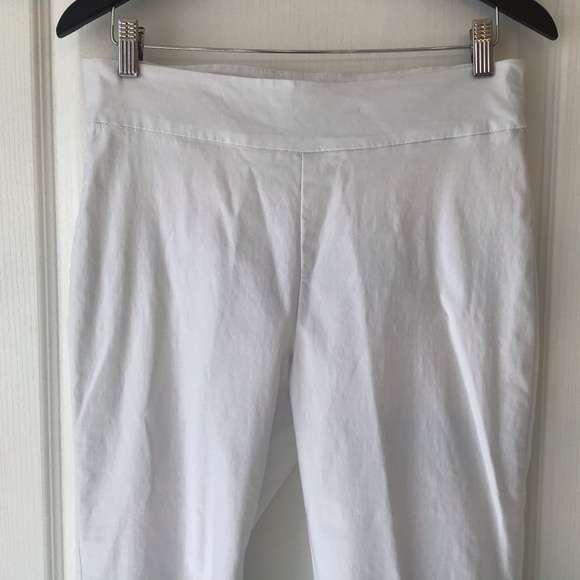 Simon Chang White Pull-On Capri Pants, Size 10 - Picture 4 of 15